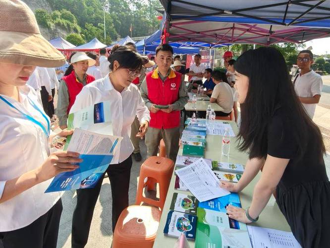 下一步,县科技经信局将常态化开展单用途商业预付卡及其他金融知识